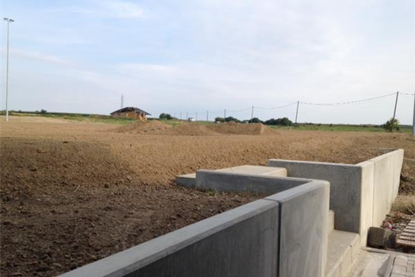 Aménagement terrain de football en gazon naturel - Sportinfrabouw NV